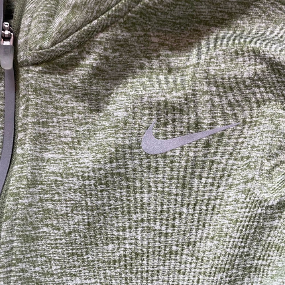 Half zip - Picture 3 of 3